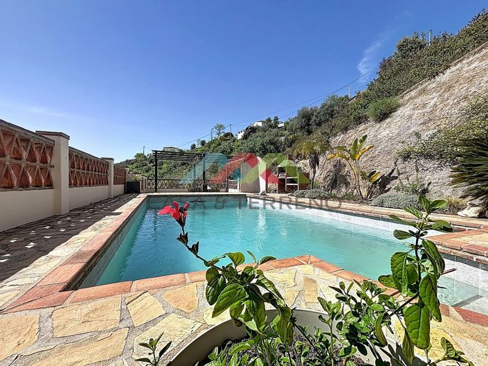 Image No.3-Villa de 4 chambres à vendre à Alcaucín