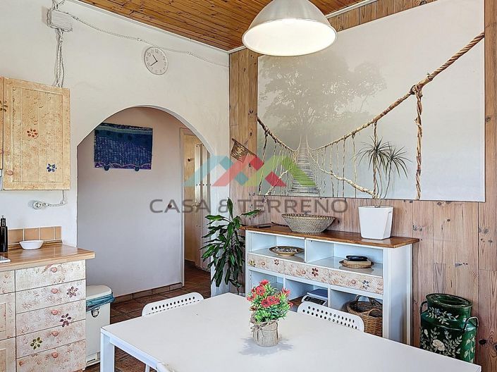 Image No.12-4 Bed Country House for sale
