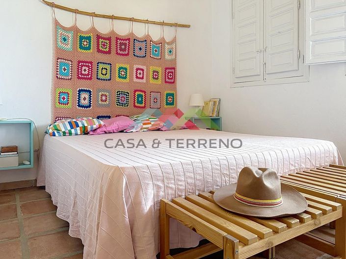 Image No.29-4 Bed Country House for sale