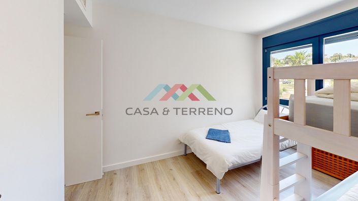 Image No.17-3 Bed Apartment for sale