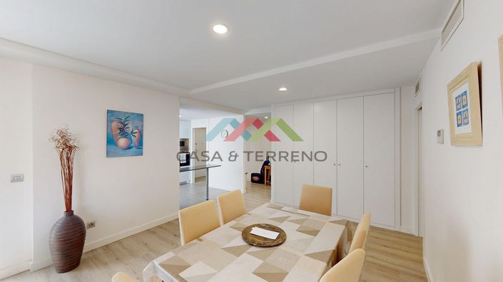 Image No.9-3 Bed Apartment for sale