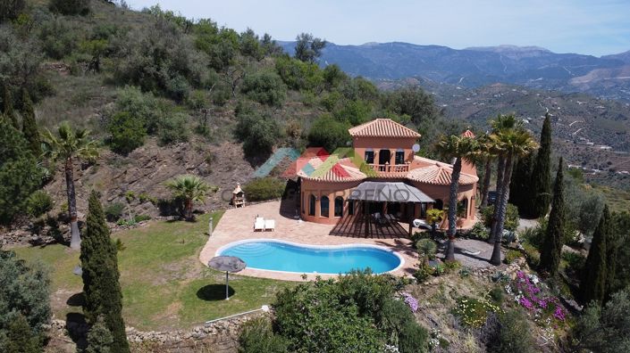 Image No.3-Villa de 3 chambres à vendre à Arenas