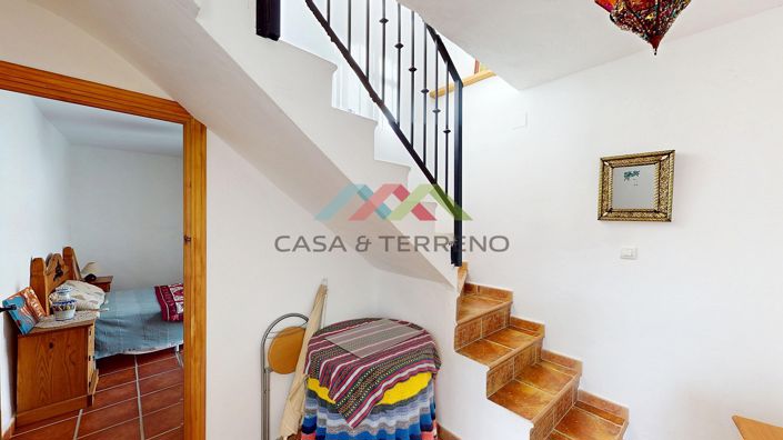 Image No.13-3 Bed Townhouse for sale