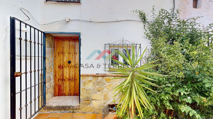 Image No.3-3 Bed Townhouse for sale