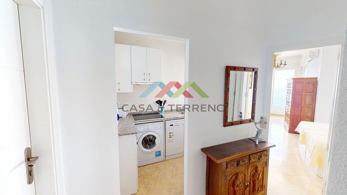 Image No.7-Studio for sale