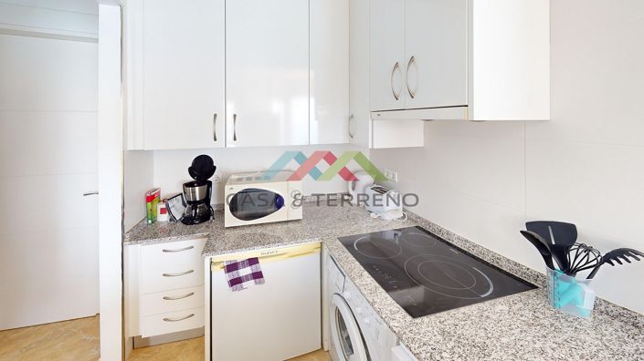Image No.8-Studio for sale