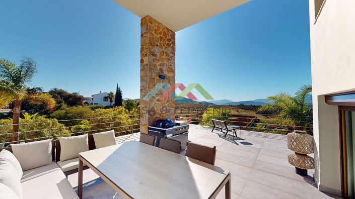 Image No.17-4 Bed Villa for sale