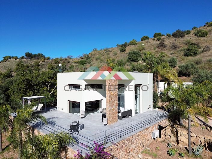 Image No.4-4 Bed Villa for sale