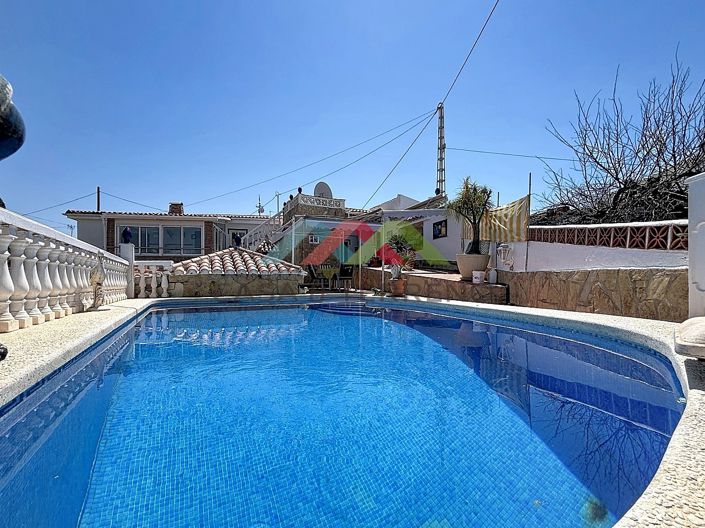 Image No.3-Villa de 2 chambres à vendre à Torrox