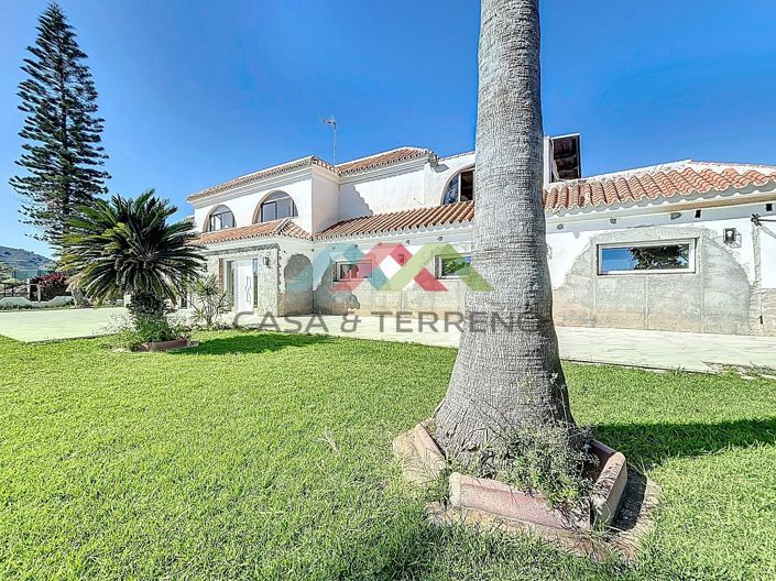 Image No.12-Villa de 5 chambres à vendre à Almayate