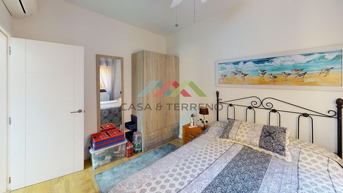 Image No.42-3 Bed Townhouse for sale
