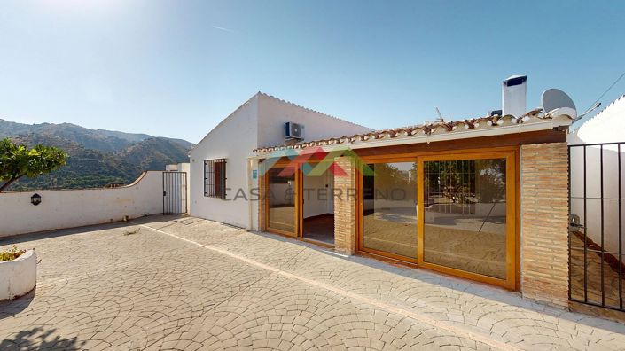 Image No.31-3 Bed Villa for sale