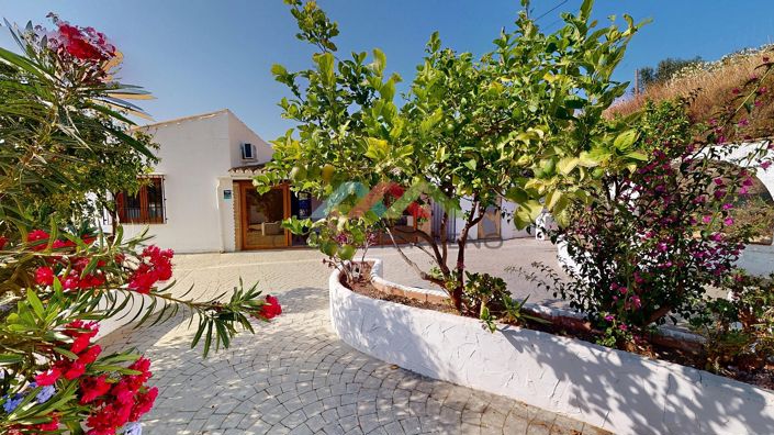Image No.38-3 Bed Villa for sale