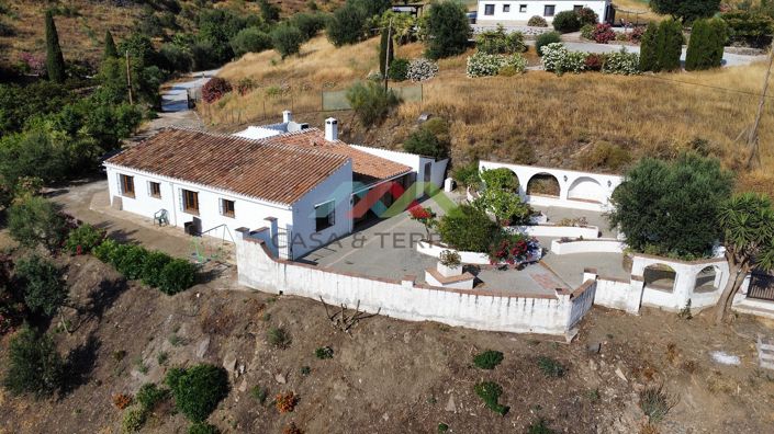 Image No.6-3 Bed Villa for sale