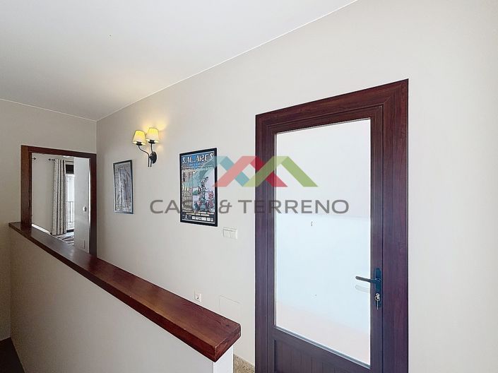 Image No.25-3 Bed Townhouse for sale