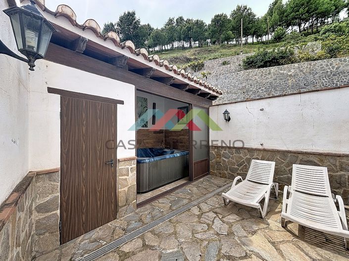 Image No.32-3 Bed Townhouse for sale