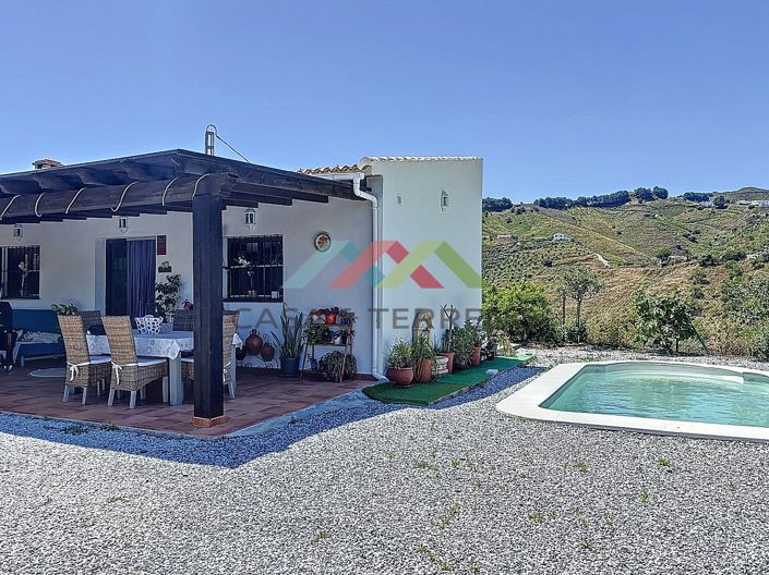 Image No.19-1 Bed Country House for sale