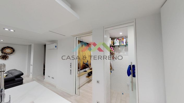 Image No.20-3 Bed Duplex for sale