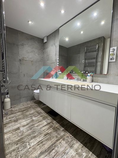 Image No.40-3 Bed Duplex for sale