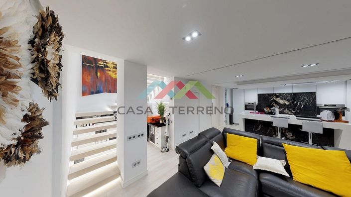 Image No.7-3 Bed Duplex for sale