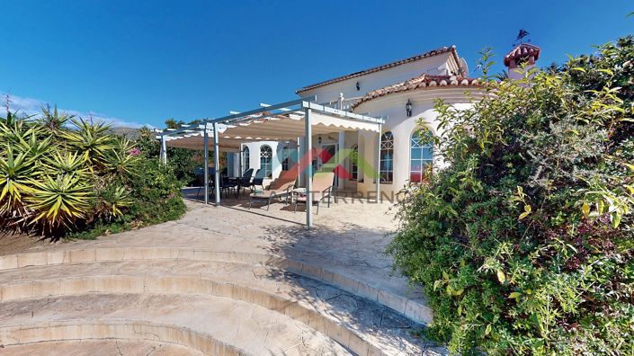 Image No.4-Villa de 4 chambres à vendre à Algarrobo