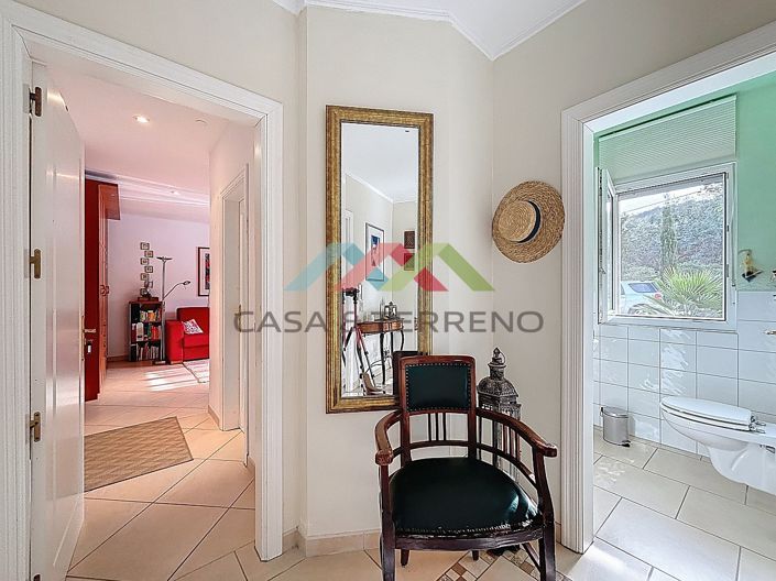 Image No.22-6 Bed Villa for sale