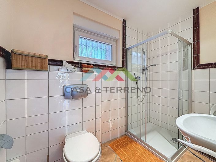 Image No.32-6 Bed Villa for sale