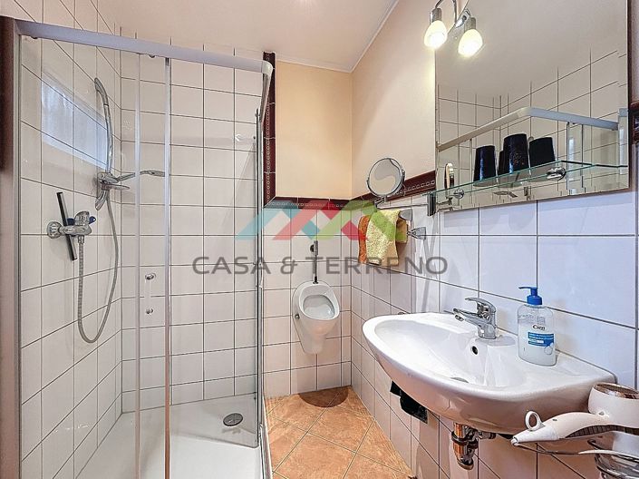 Image No.33-6 Bed Villa for sale