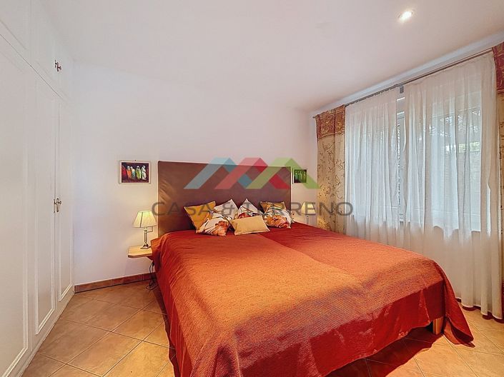 Image No.34-6 Bed Villa for sale