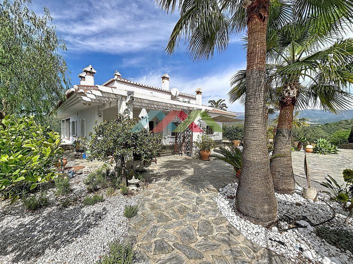 Image No.5-6 Bed Villa for sale