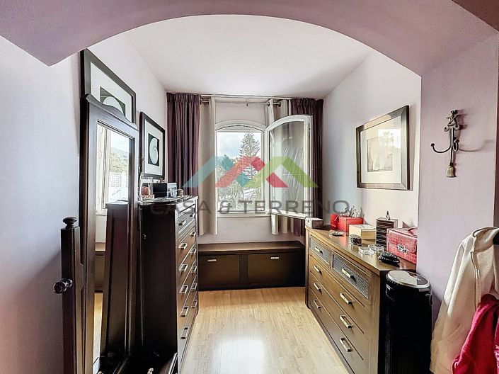 Image No.24-3 Bed Penthouse for sale