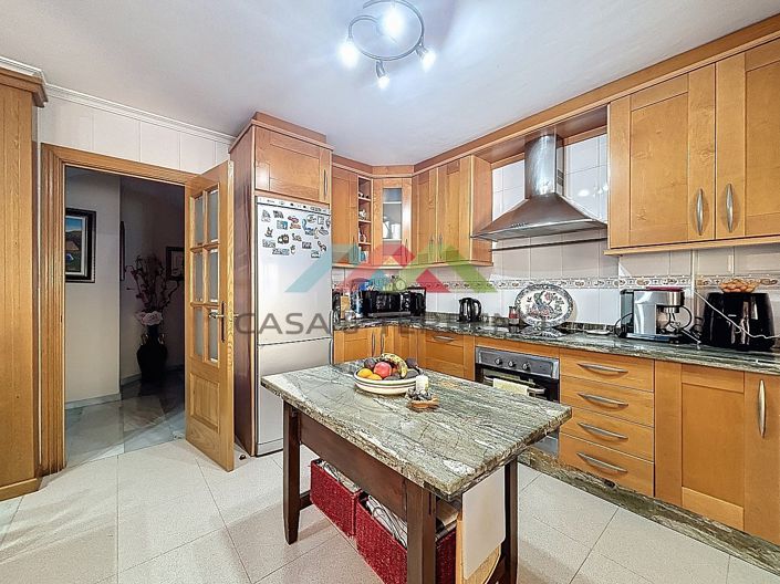 Image No.11-4 Bed Villa for sale