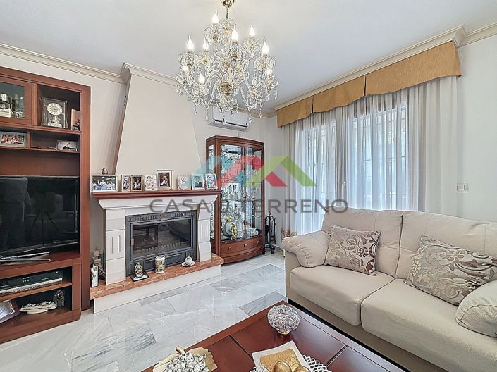 Image No.7-4 Bed Villa for sale
