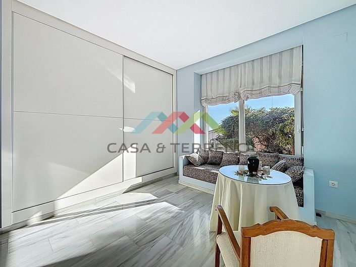 Image No.32-3 Bed Villa for sale