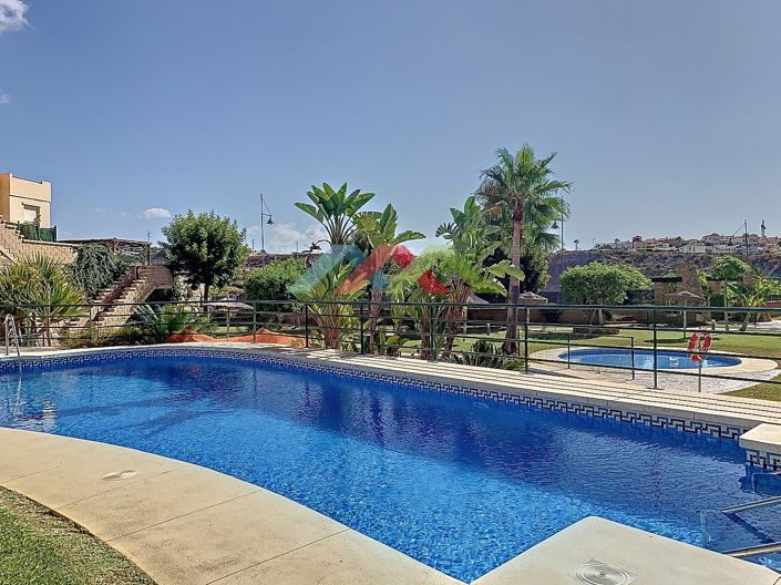 Image No.2-Villa de 2 chambres à vendre à Malaga