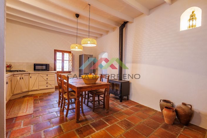 Image No.13-3 Bed Townhouse for sale