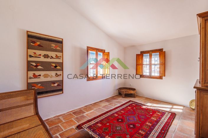 Image No.16-3 Bed Townhouse for sale