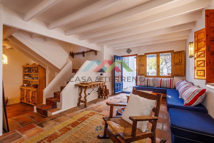 Image No.3-3 Bed Townhouse for sale