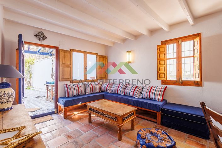 Image No.32-3 Bed Townhouse for sale