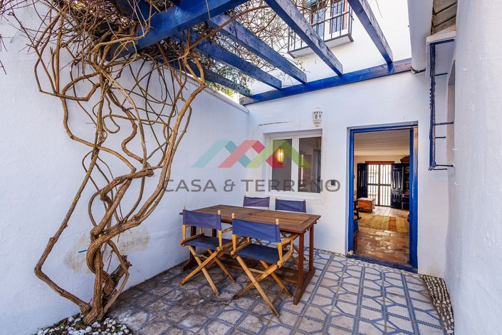 Image No.9-3 Bed Townhouse for sale