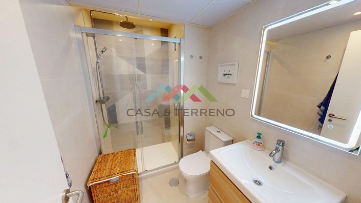 Image No.22-2 Bed Apartment for sale