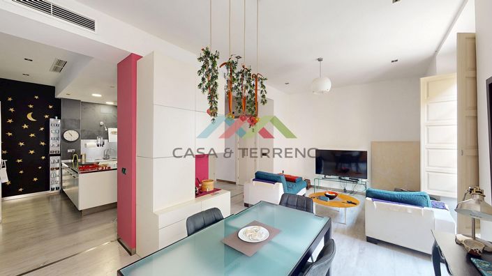 Image No.15-2 Bed Villa for sale