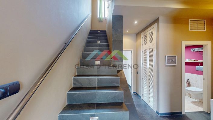 Image No.35-2 Bed Villa for sale