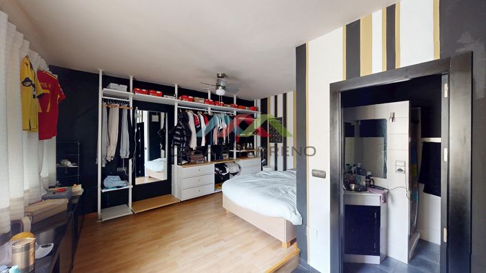 Image No.36-2 Bed Villa for sale