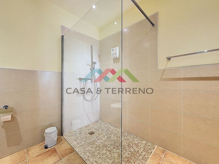 Image No.28-3 Bed Villa for sale