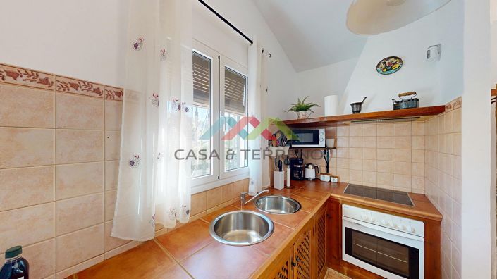 Image No.10-2 Bed Villa for sale