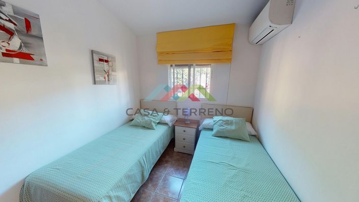 Image No.16-2 Bed Villa for sale