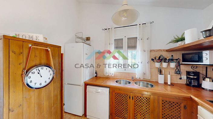 Image No.9-2 Bed Villa for sale