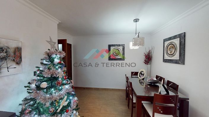 Image No.10-3 Bed Apartment for sale