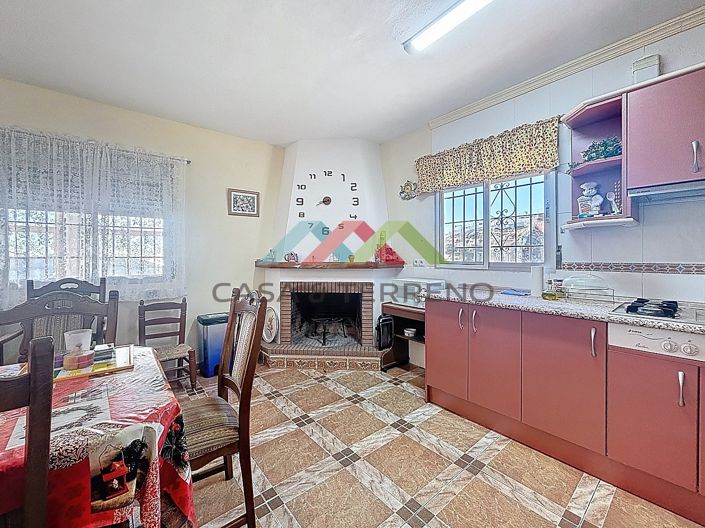 Image No.13-3 Bed Land for sale